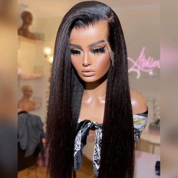 yaki_straight_lace_frontal_wig